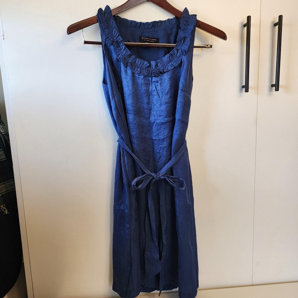 M Blue Silky Feeling Denim‎ Looking Sleeveless Midi Dress